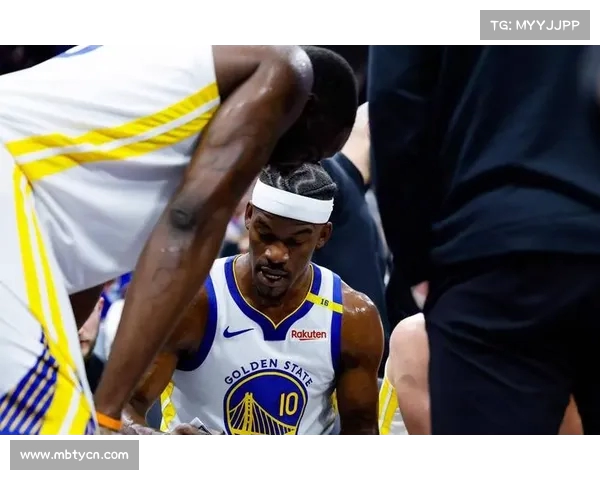 勇士队抓住机会,击溃对手防线 勇士队抓住机会,击溃对手防线